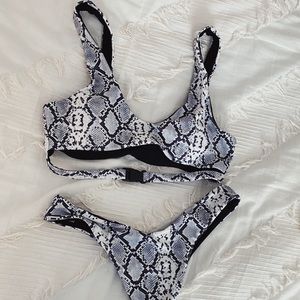 snakeskin print bikini with buckle in front